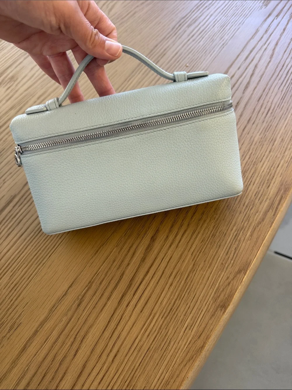 Loro Piana elegant pale
